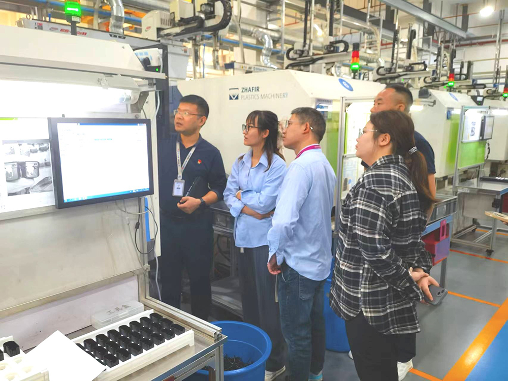 比亞迪審核團隊一行蒞臨我司開(kāi)展審核(圖2)