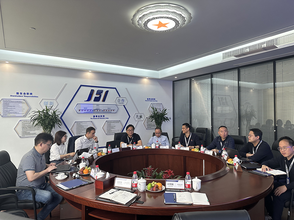 法雷奧歐洲高層蒞臨我司參觀(guān)交流(圖3)