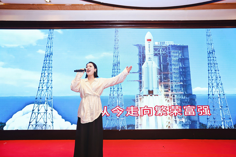 雙精聚智慶中秋，共敘團圓話(huà)未來(lái)  精成車(chē)業(yè) & 精華股份2025年中秋團圓宴圓滿(mǎn)舉行(圖2)